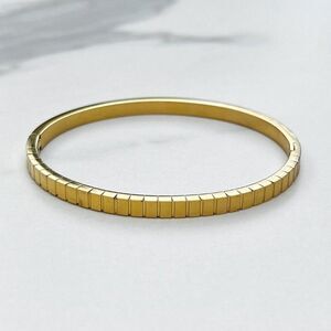 New! “Joni” Gold Ribbed Bracelet